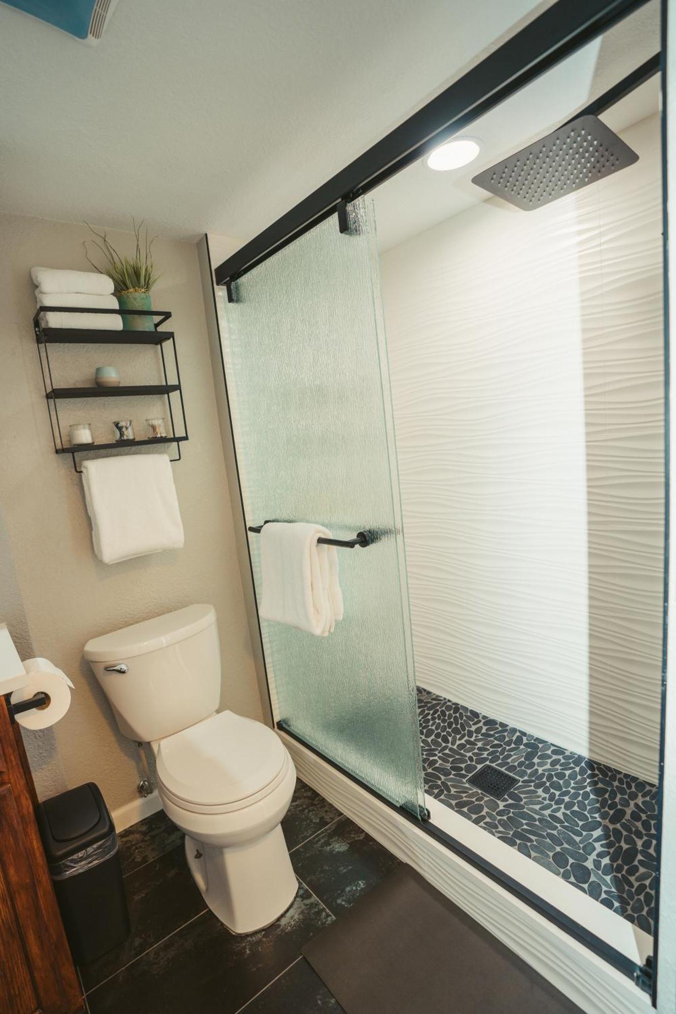 Windsor Retreat Private Basement Suite Denver Exterior foto